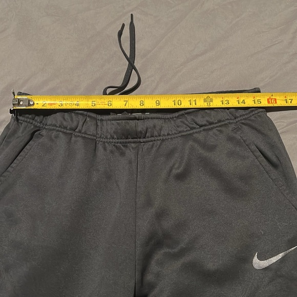Nike for-fit black joggers - Picture 8 of 8